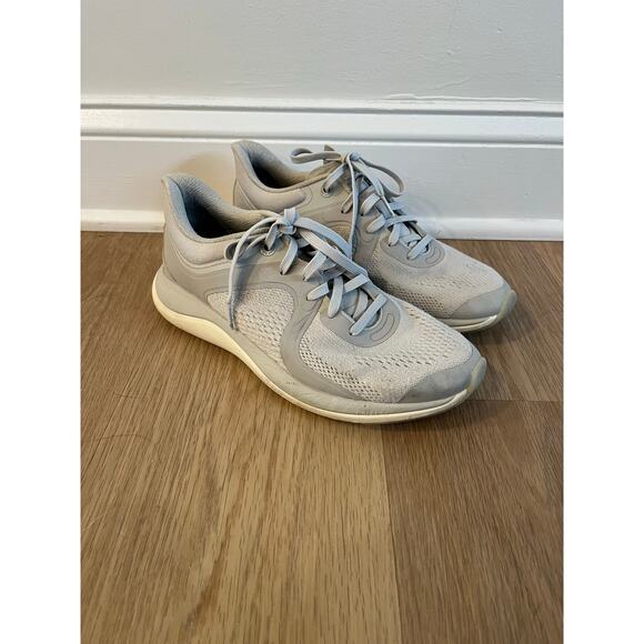 LULULEMON Chargefeel Low Women's Workout Running Shoes Gray, Size 8.5 - Picture 1 of 8
